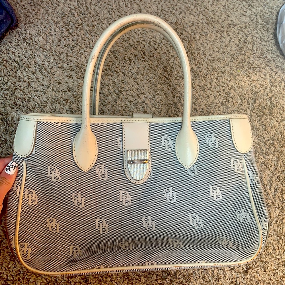 Dooney and Bourke small grey purse